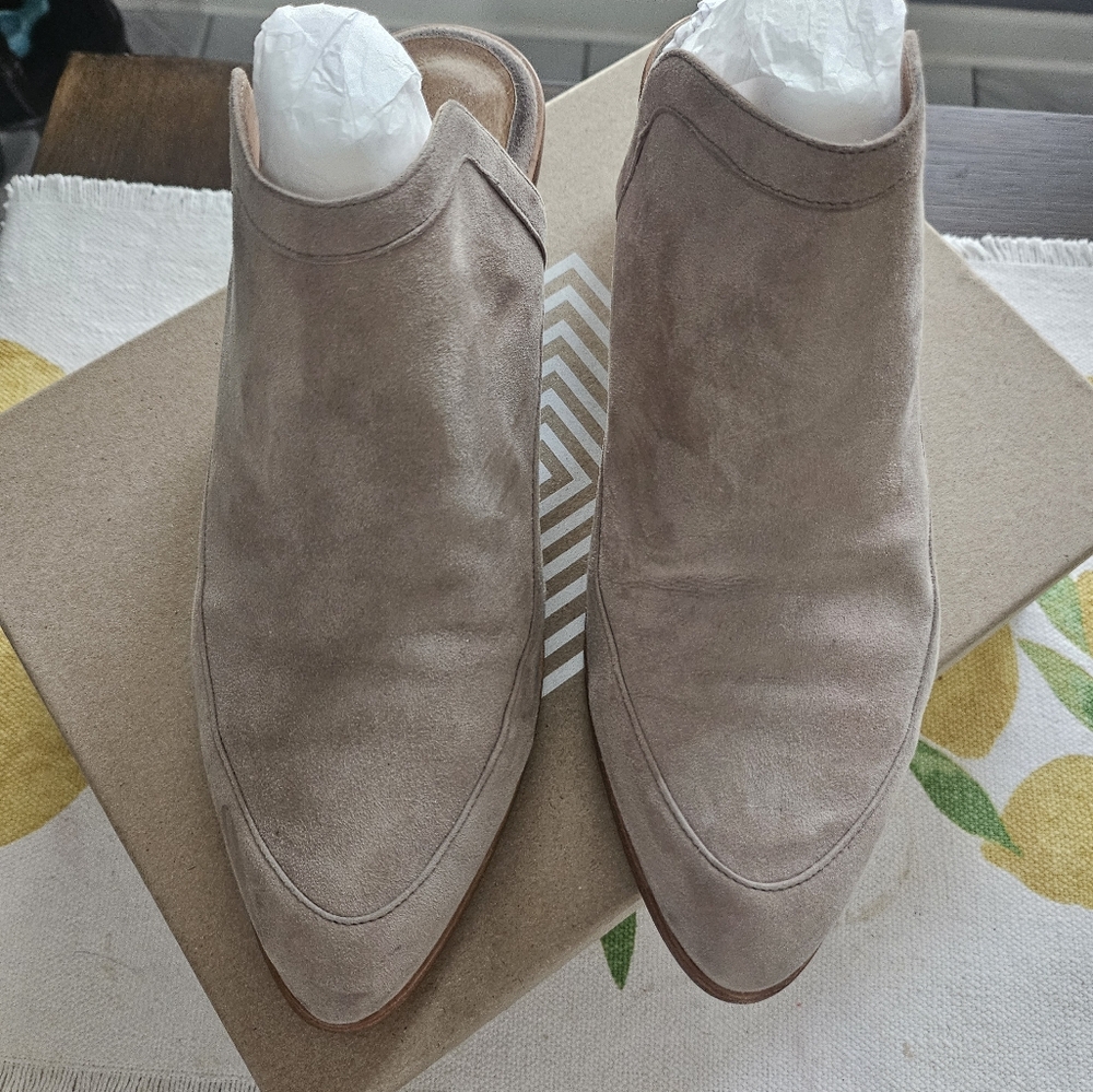 Preloved lularoe suade mule